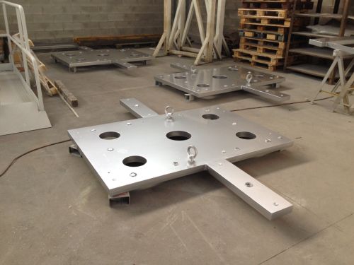 Gas Turbine Anti-tipping Base