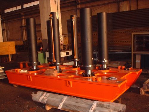 Hydraulic Press - Assembling 