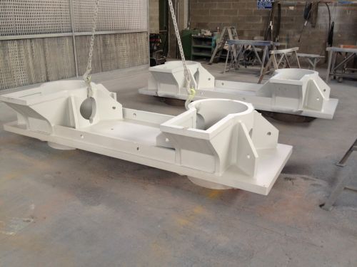 Grosse Führungslöcher Presse